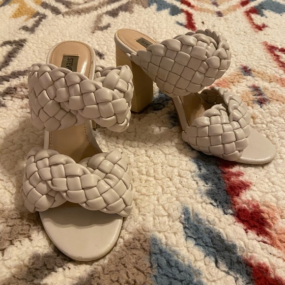 Steve Madden Twisted Bone Sandal - Picture 2 of 9